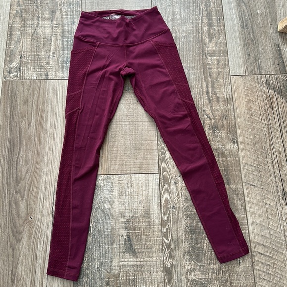 Victoria Secret Knockout Leggings lot of 3 XS - Picture 2 of 10